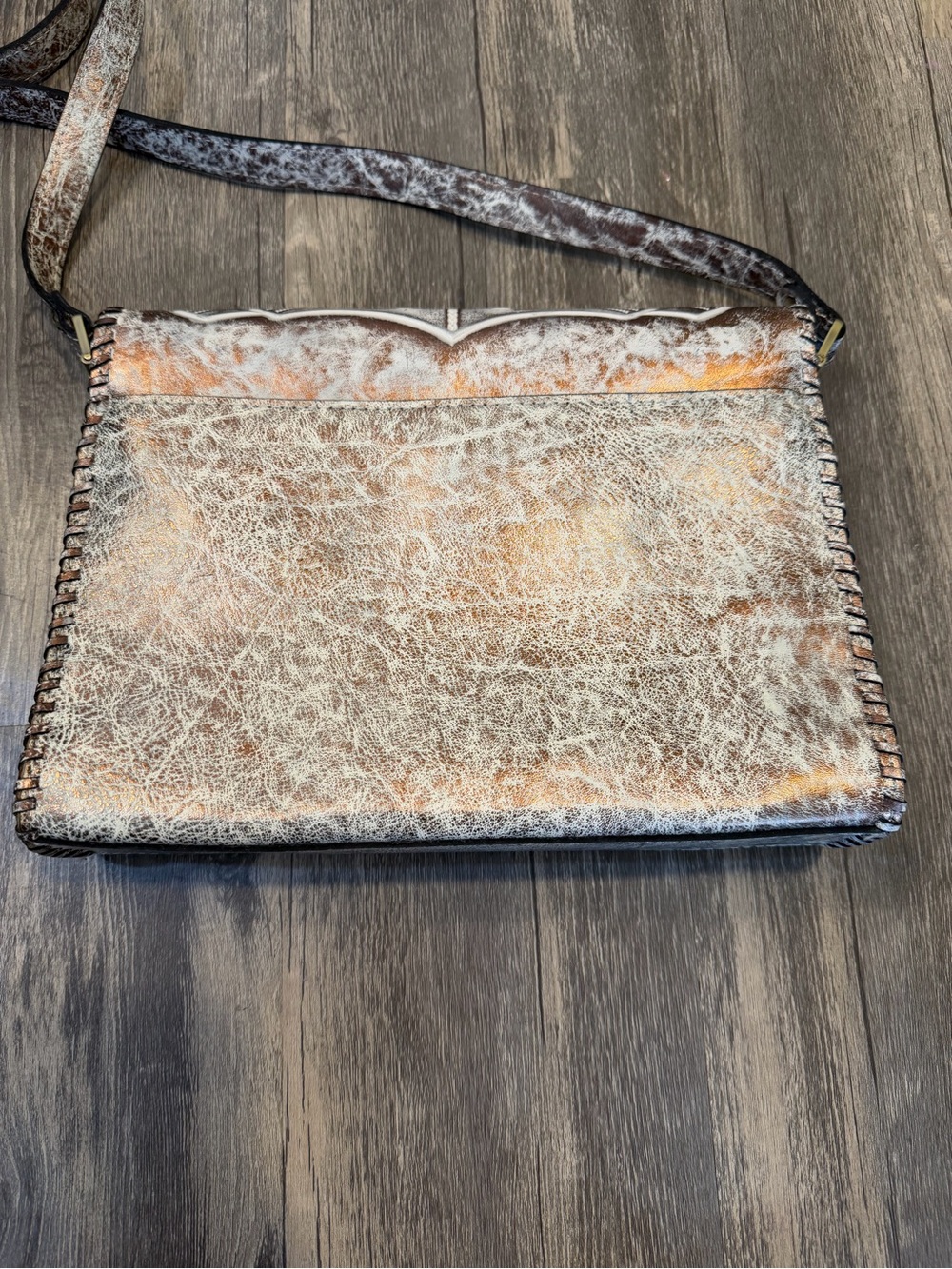 Patricia Nash Sarola Tooled Leather Crossbody Bag Gold & Ivory Floral Western - Picture 3 of 11